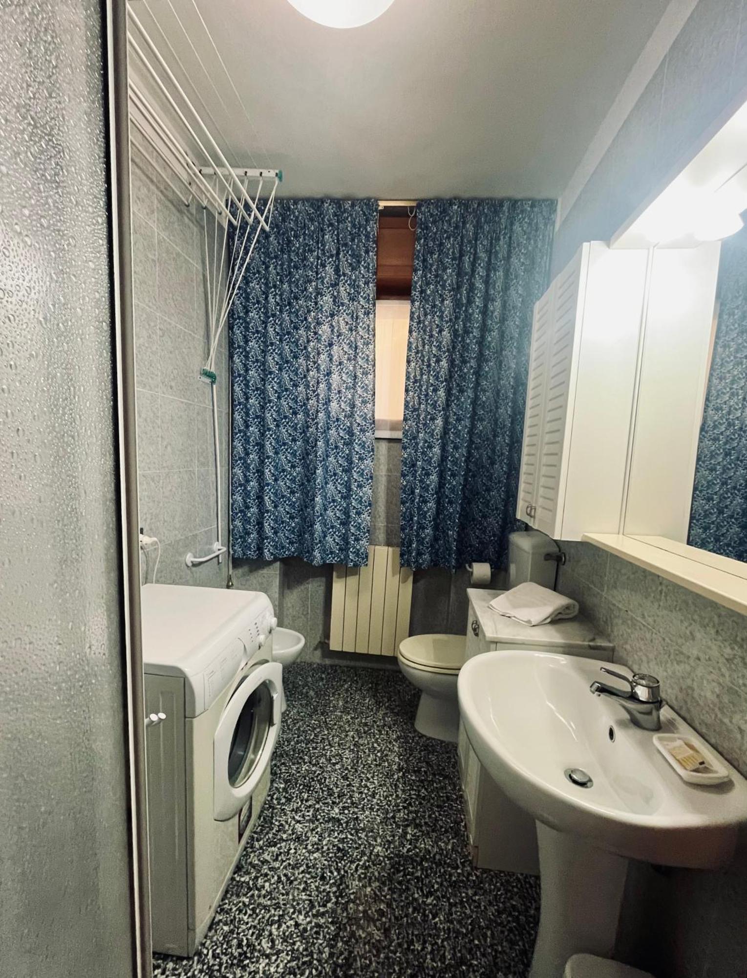 Appartamenti Nei Pressi Della Stazione Levanto Bagian luar foto